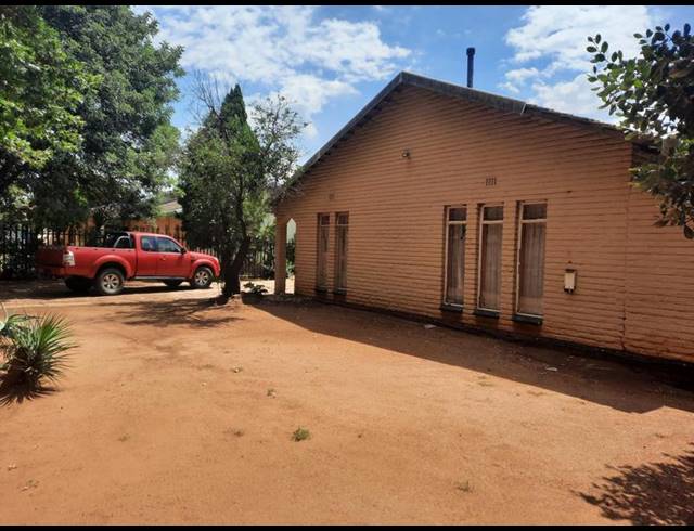 9 BEDROOM HOUSE FOR SALE IN VANDERBIJLPARK SE 7